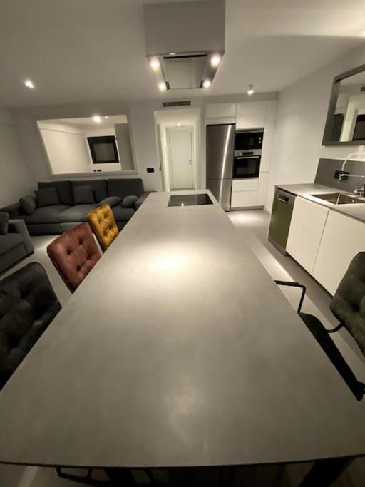 Estupendo Apartamento En Planta 23 Primera Linea Benidorm Eksteriør bilde